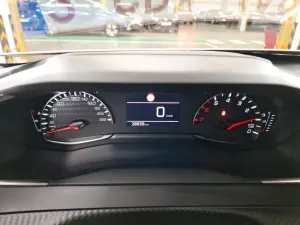 Peugeot 208 1.2i Active Pack 2022