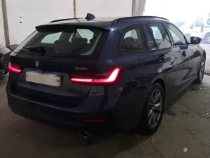 BMW 3 Series Touring 318i Sport 2021