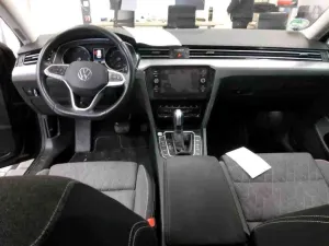 Volkswagen Passat Variant 2.0 TDI Business 2023