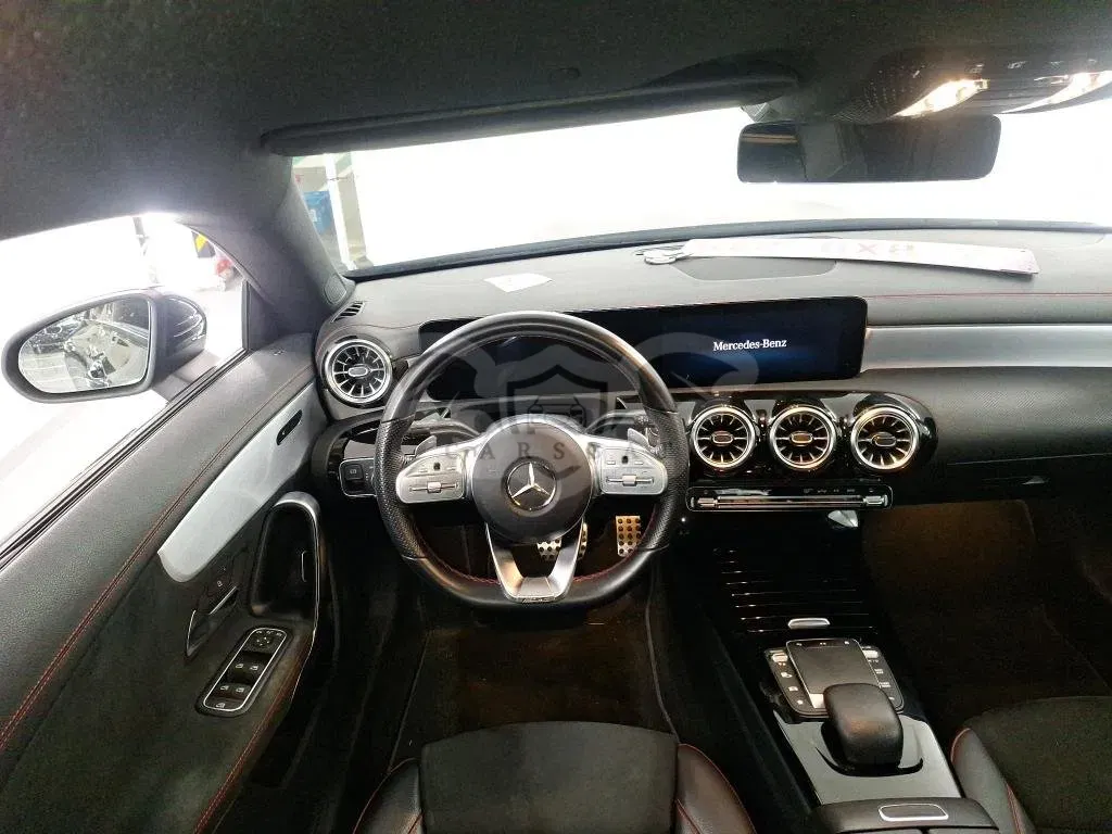 Mercedes-Benz CLA 180 AMG Line 2022