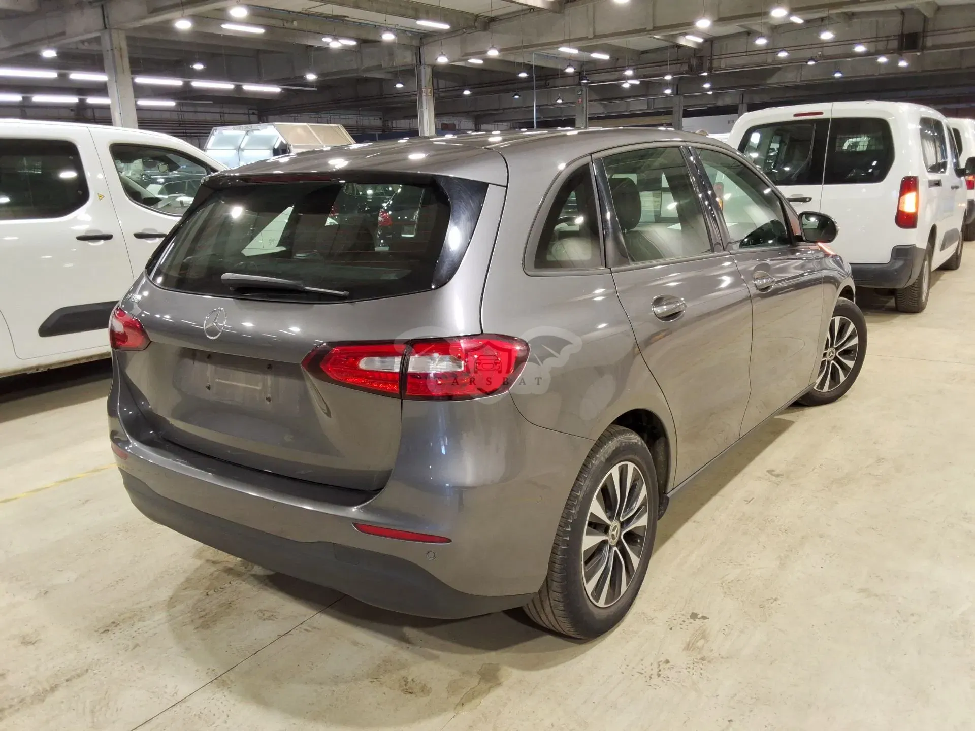 Mercedes-Benz B 180 Business Solution 2020