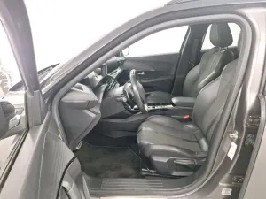 Peugeot 2008 1.2i GT 2021