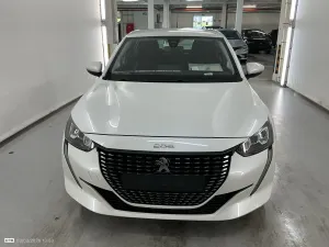 Peugeot 208 1.2i Active 2020