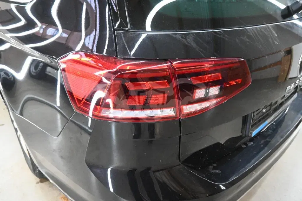 Volkswagen Passat Variant 2.0 TDI Business 2023