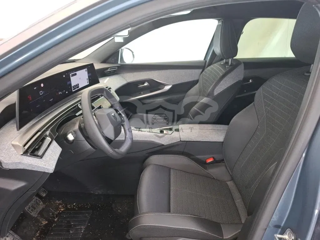Peugeot 3008 1.2 Allure 2024