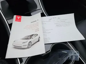 Tesla Model 3 Standard Range Plus 60 kWh 2020
