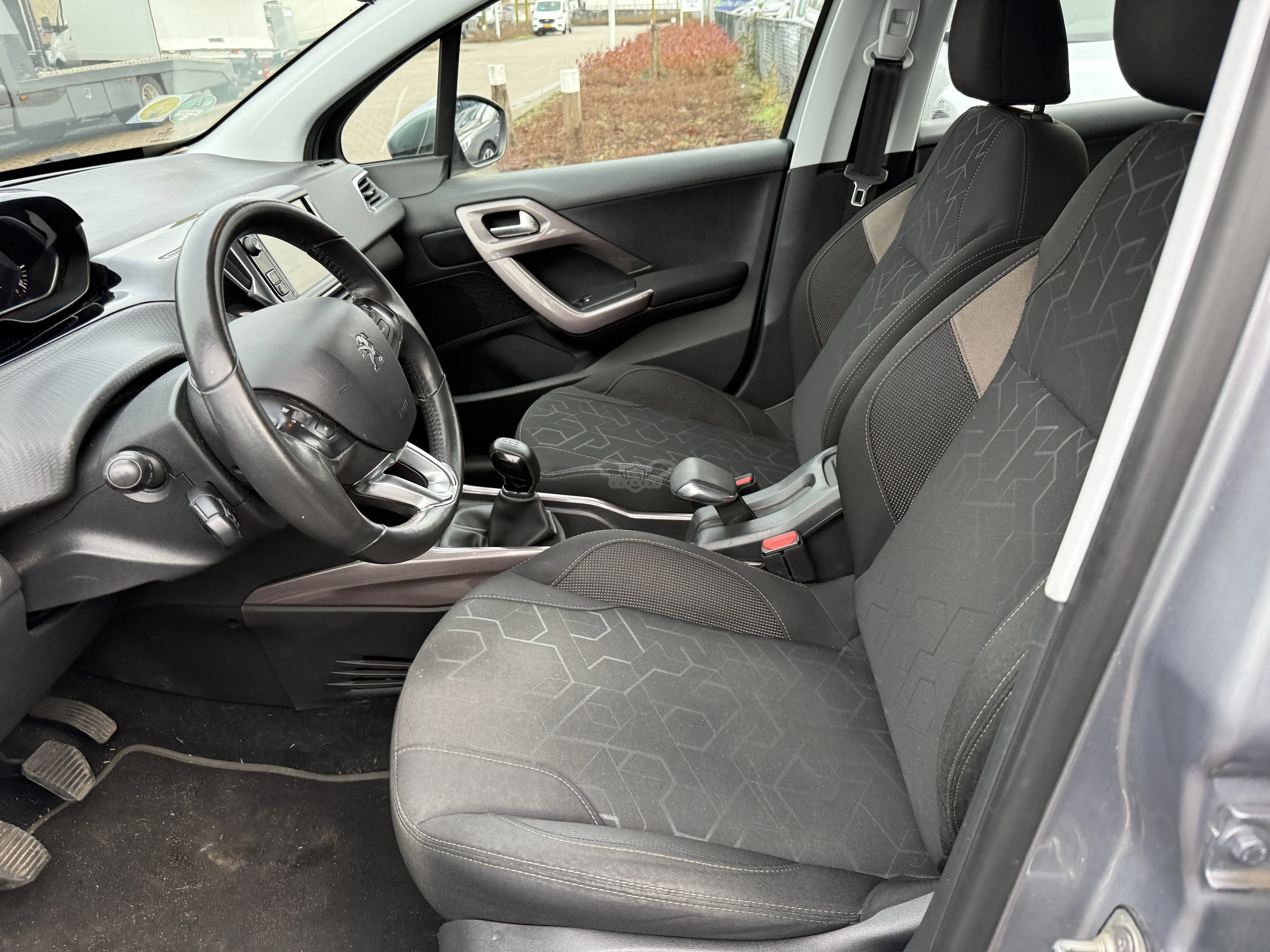Peugeot 2008 1.6 HDI Active 2016