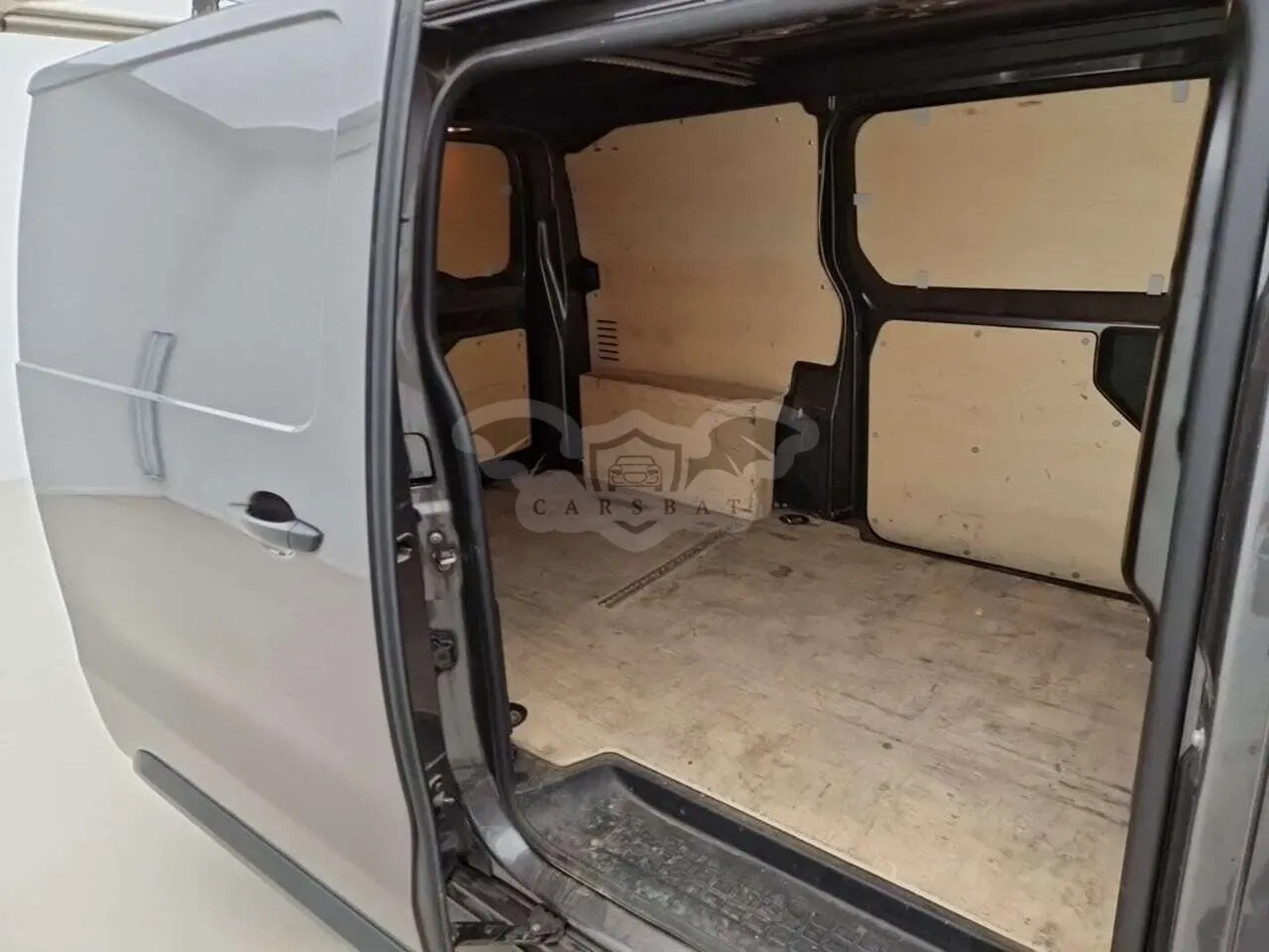 Peugeot Expert L2H1 1.5 Premium 2021