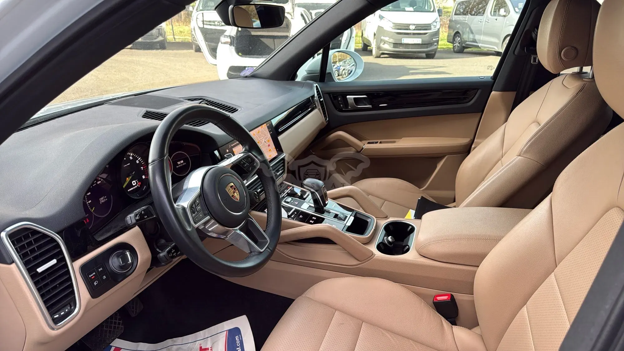 Porsche Cayenne 3.0i Platinum 2022