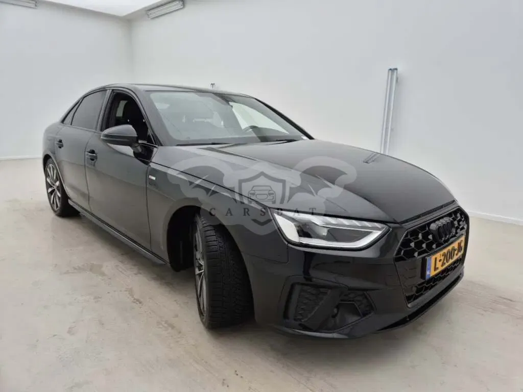 Audi A4 40 TFSI S Edition Competition 2021