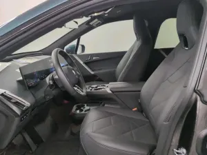 BMW iX 40 2025