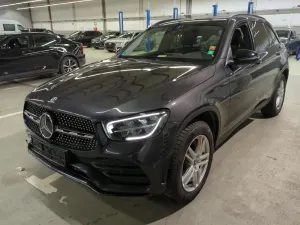 Mercedes-Benz GLC 300de 2021