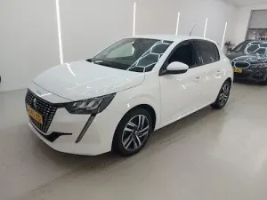 Peugeot 208 1.2i Allure 2020