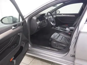 Volkswagen Passat 1.5 TSI R-Line 2022