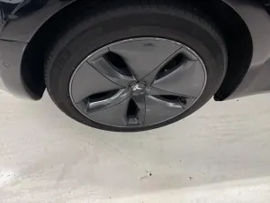 Tesla Model 3 Standard Range Plus 60 kWh 2020