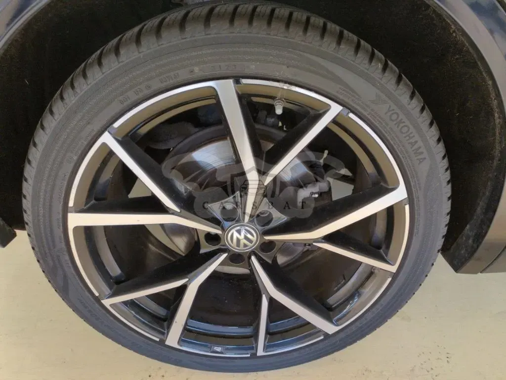 Volkswagen Touareg R-Line 2021