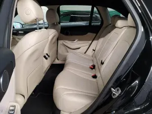 Mercedes-Benz GLC 200 2021