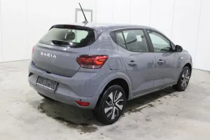 Dacia Sandero 1.0 2024