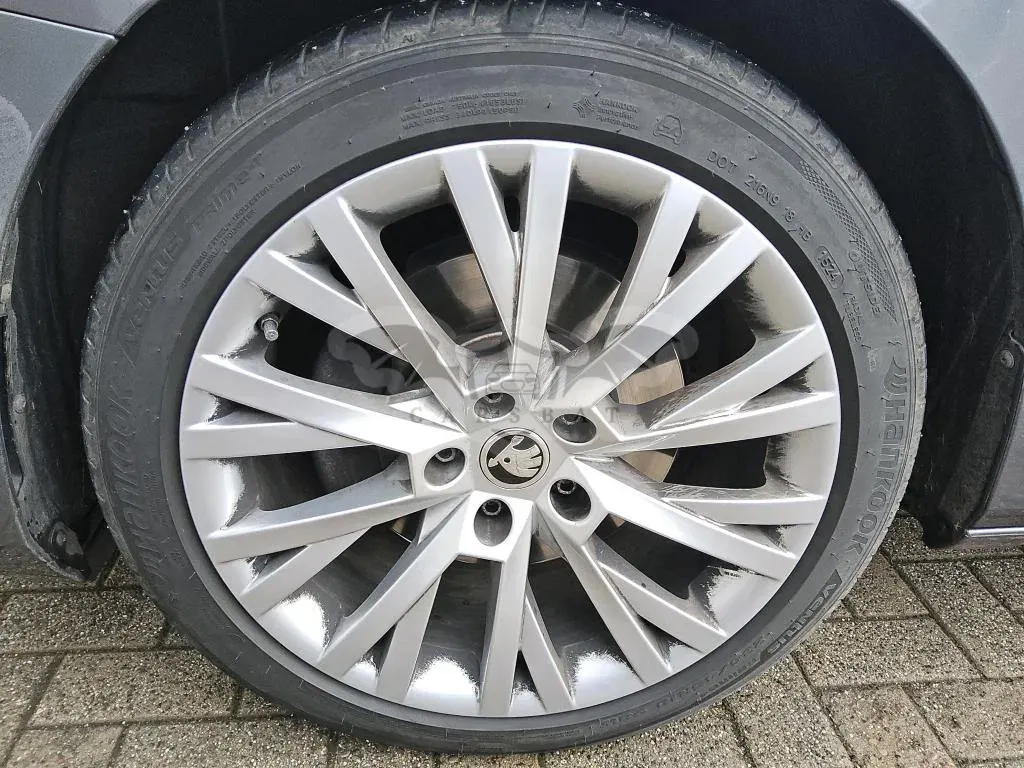 Skoda Superb Combi 2.0 TDI Style 2022
