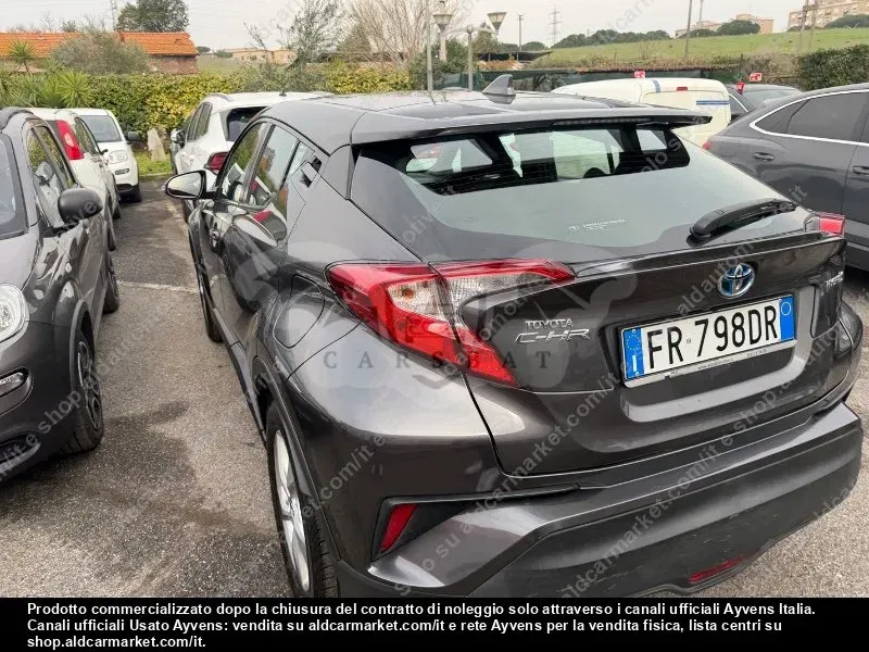 Toyota C-HR 1.8 Business 2018