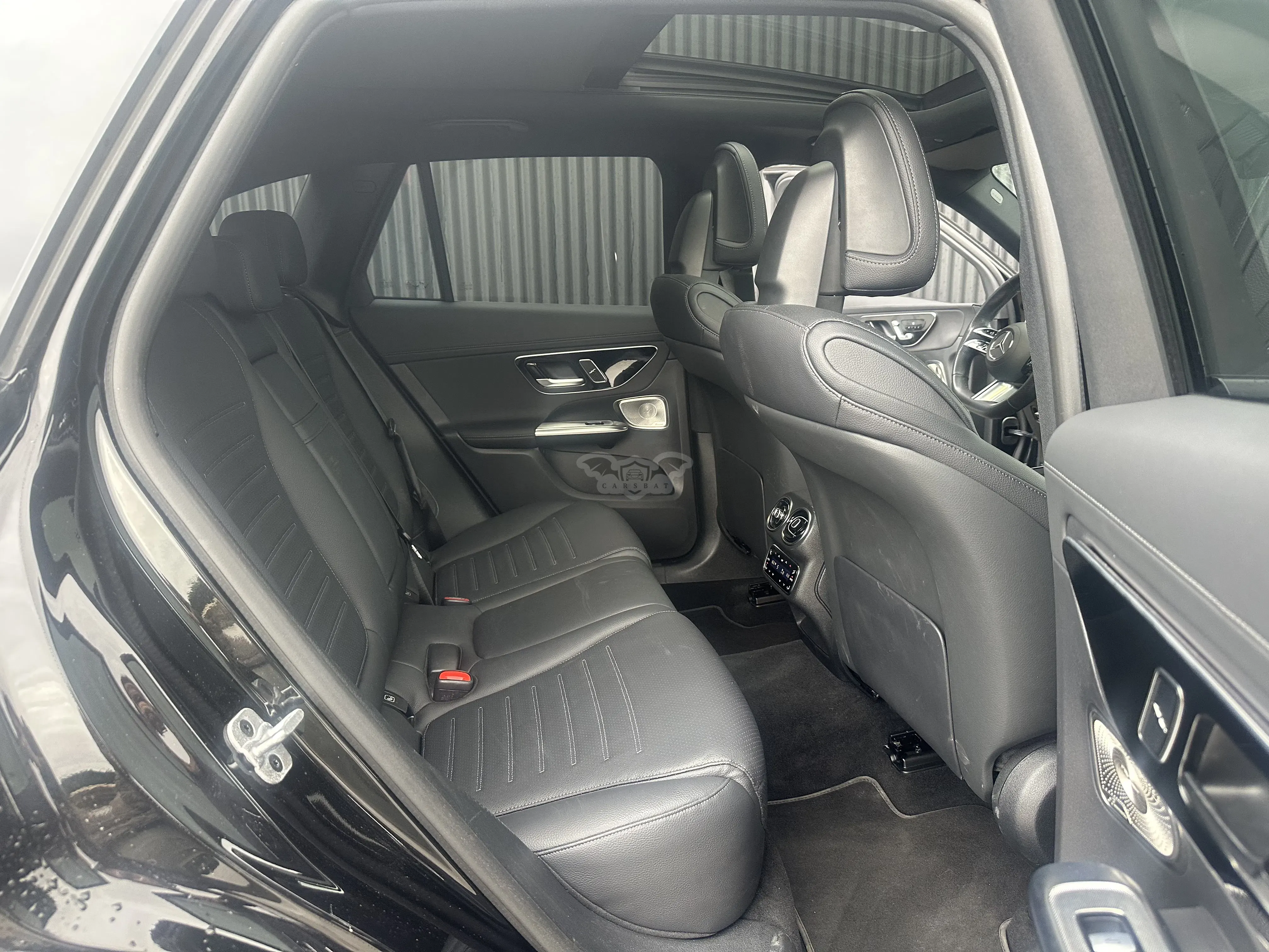 Mercedes-Benz GLC 300e AMG Line 2024