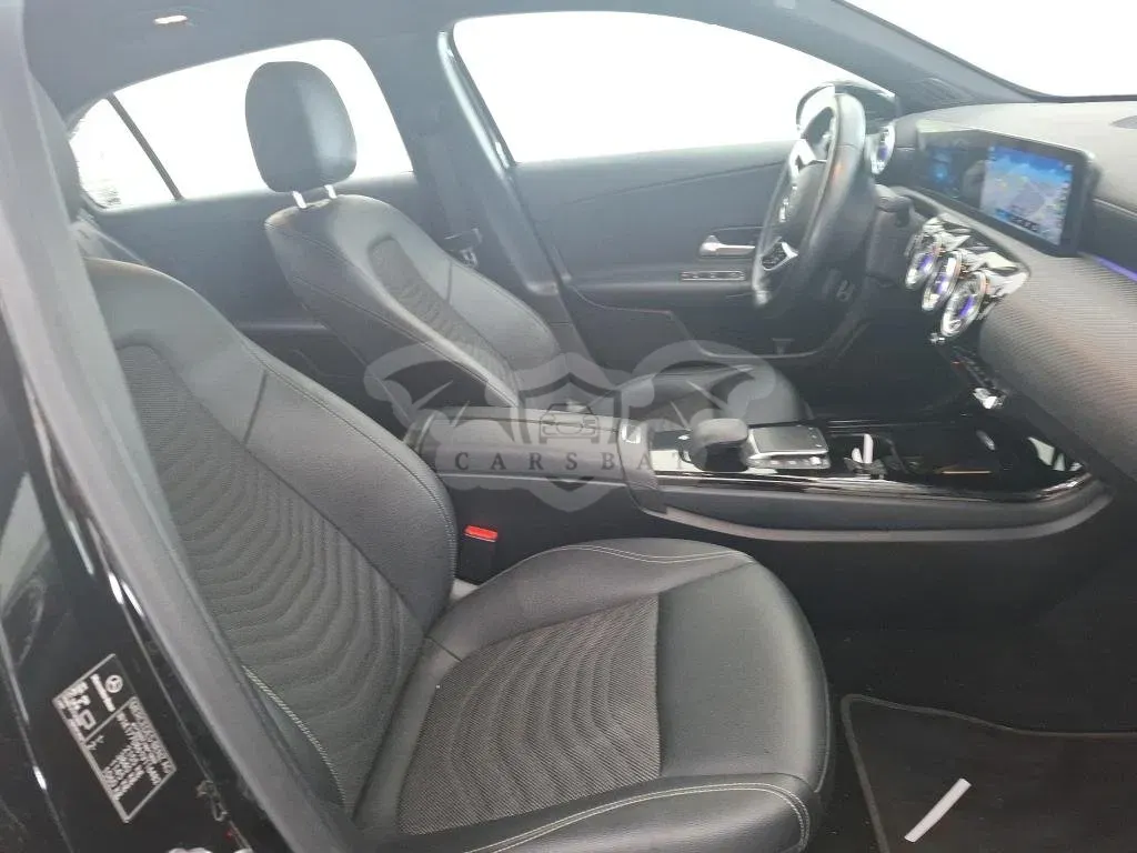 Mercedes-Benz A 250e Business Line 2021