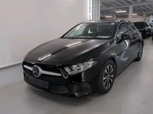 Mercedes-Benz A 180d Business Solution 2021