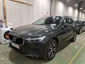 Volvo XC60 D4 Momentum Pro 2020