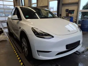 Tesla Model Y Long Range 2022