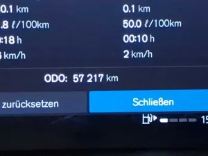 Volvo XC60 B4 Plus Dark 2023