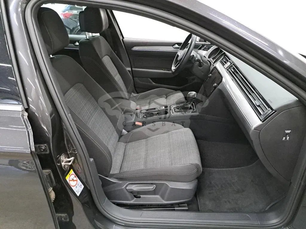 Volkswagen Passat Variant 1.5 TSI Style Business 2022