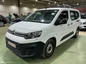 Citroën Berlingo XL 1.5 HDI Control 2021
