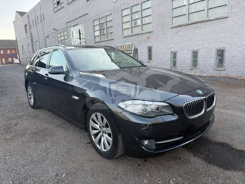 BMW 5 Series Touring 520d Comfort 2025