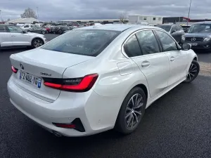 BMW 3 Series 318d Business 2021