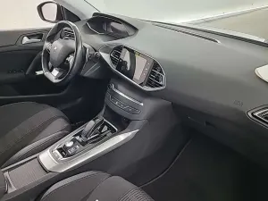 Peugeot 308 SW 1.2i Allure 2021