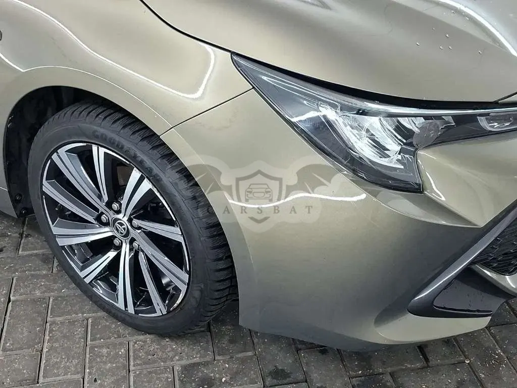 Toyota Corolla Touring Sports 1.8 Business 2021