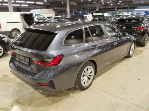 BMW 3 Series Touring 320d 2021