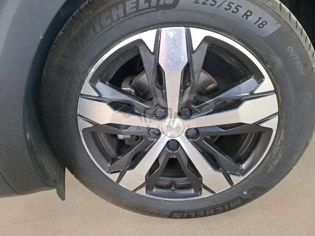 Peugeot 3008 1.2i GT Line 2021