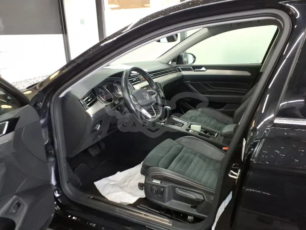 Volkswagen Passat Variant 2.0 TDI Elegance 2021