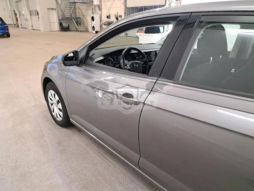 Volkswagen Polo 1.0 TSI Comfortline Business 2020