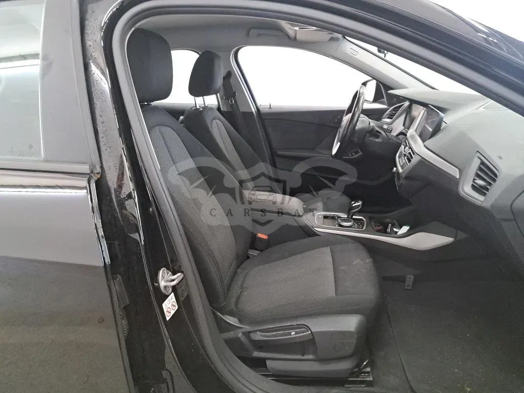 BMW 1 Series 120i Executive 2021
