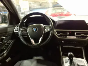 BMW 3 Series Touring 316d Lounge 2022
