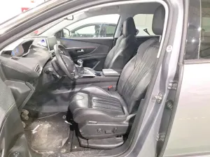 Peugeot 5008 1.5 HDI Allure 2020