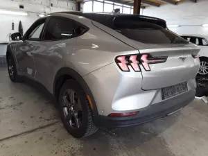 Ford Mustang Mach-E 99 kWh 2022