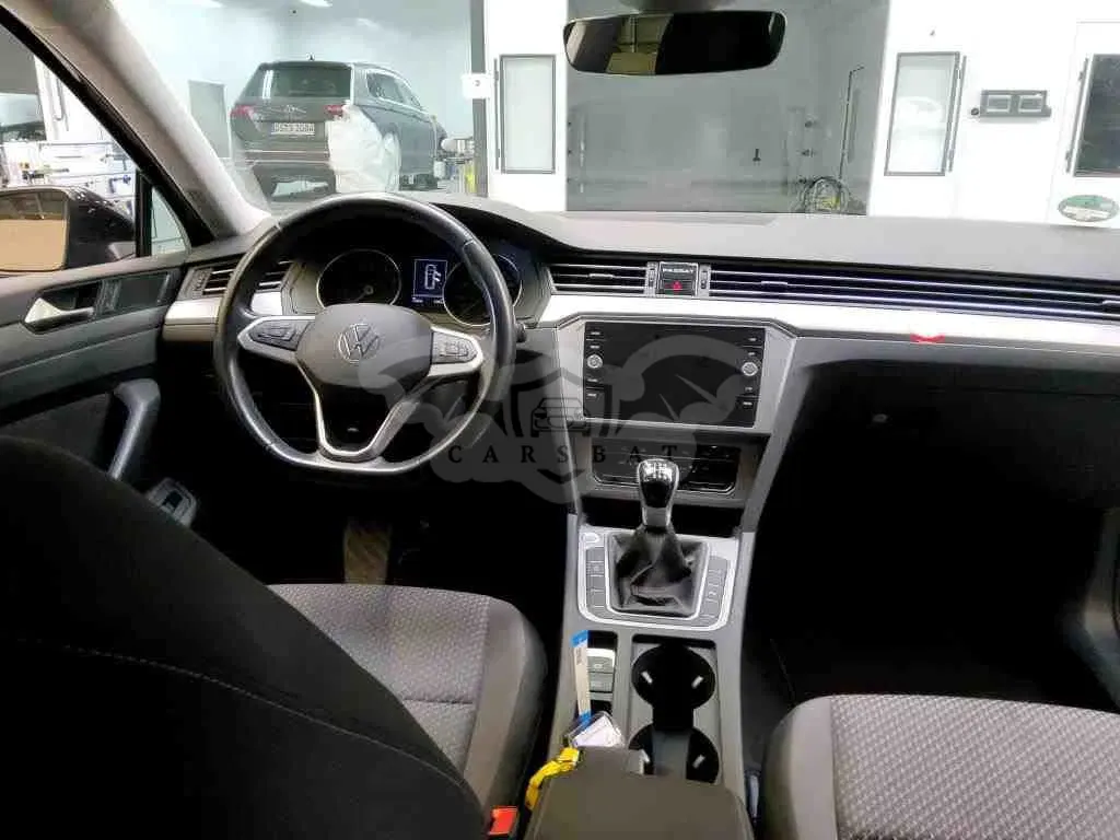 Volkswagen Passat Variant 1.5 TSI Conceptline 2022
