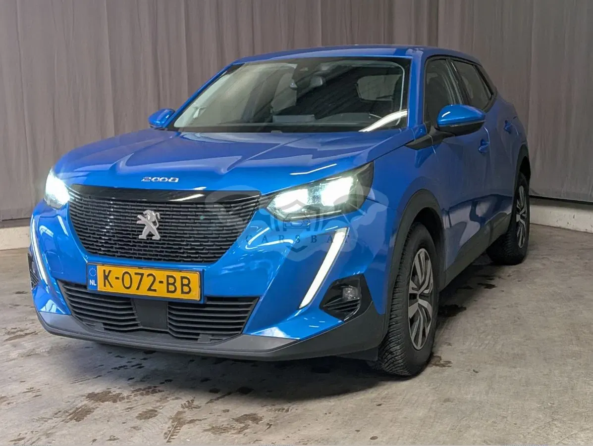 Peugeot 2008 1.2i Active 2020