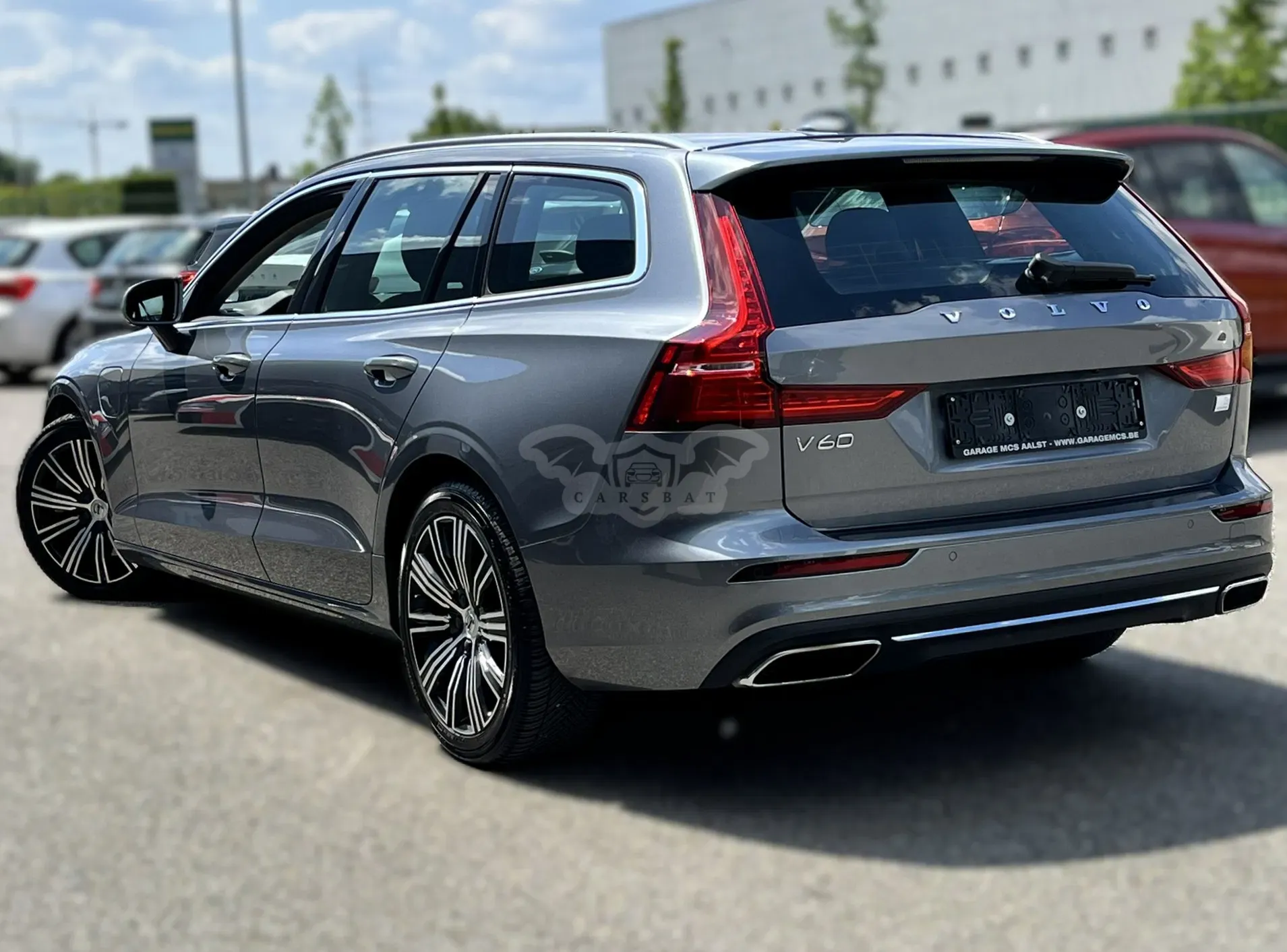 Volvo V60 T6 Momentum Pro 2021