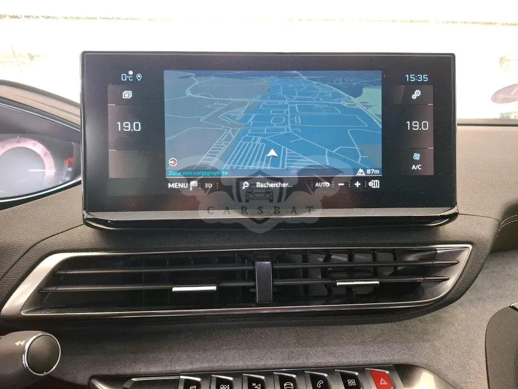 Peugeot 3008 1.2i GT 2021