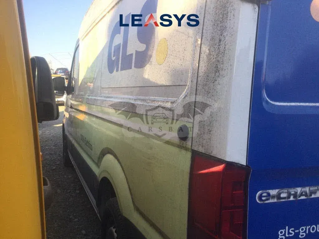Volkswagen Crafter L3H3 2021