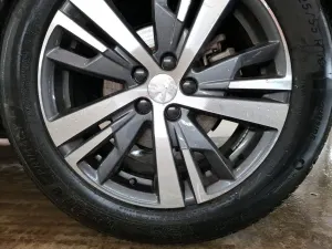 Peugeot 3008 1.6 Allure Pack 2021